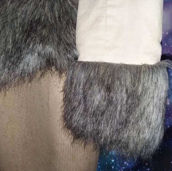 Cream corduroy gray fur jacket with military style - Picture 3 of 7